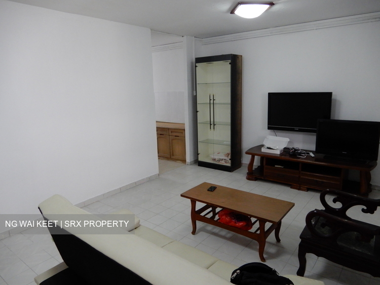 Hougang Avenue 8 thumbnail photo